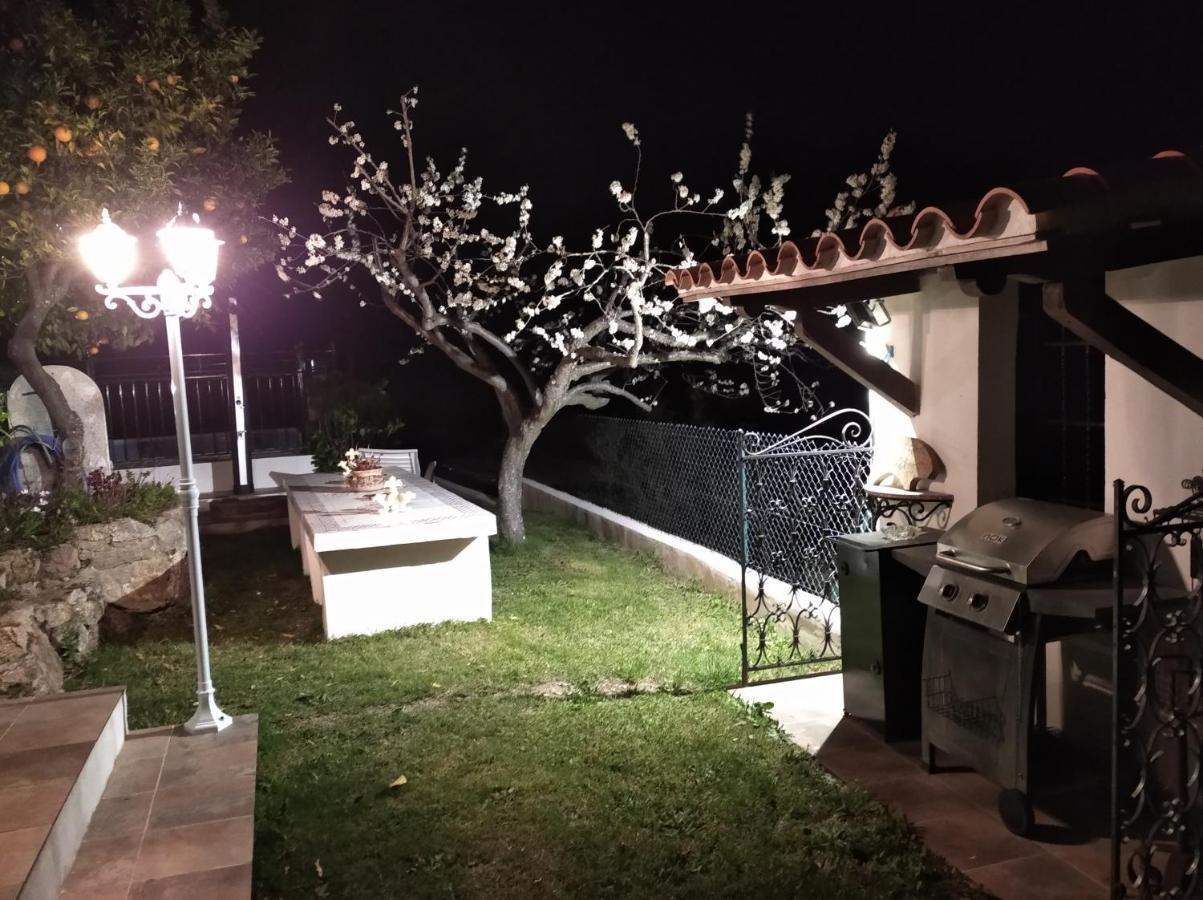 Aloja. entero El Mirador de Acebo 4 estrellas piscina Exterior foto